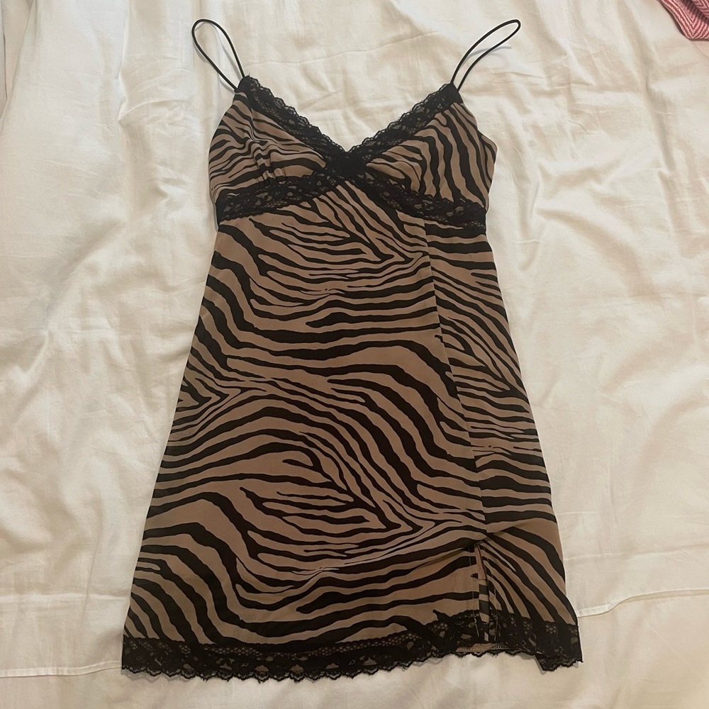 NOT FOR SALE - Picture 2 of 8